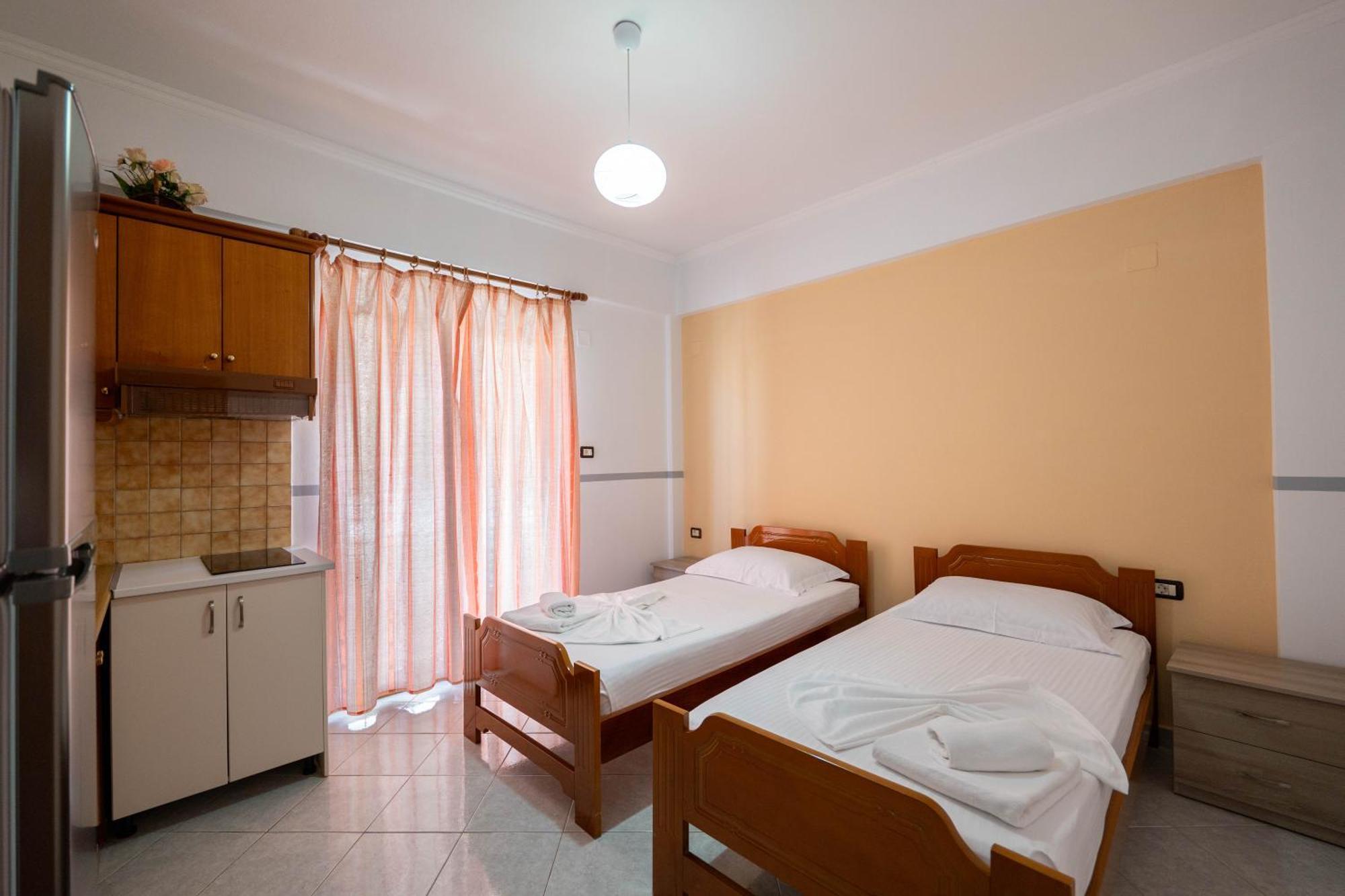 Apartments Mario Ksamil Buitenkant foto